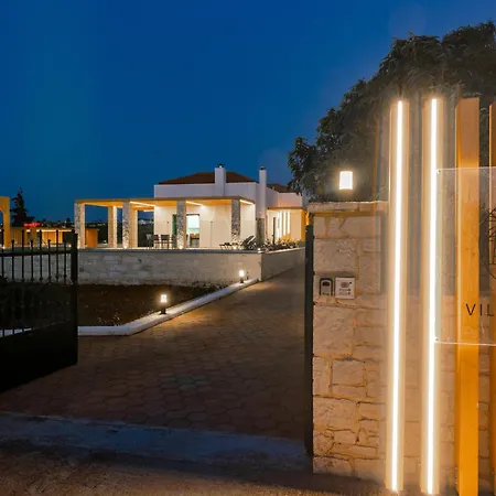 Sandi With Private Pool Βίλα