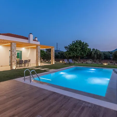 Sandi With Private Pool Βίλα