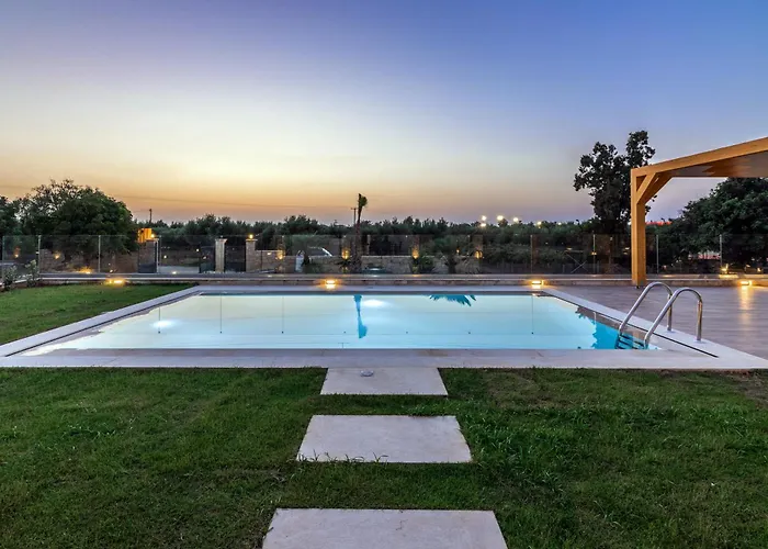 Sandi With Private Pool * Hersonissos (Crete)