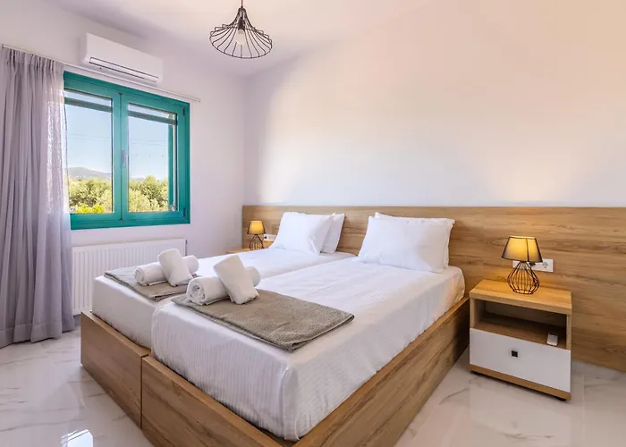 Sandi With Private Pool *