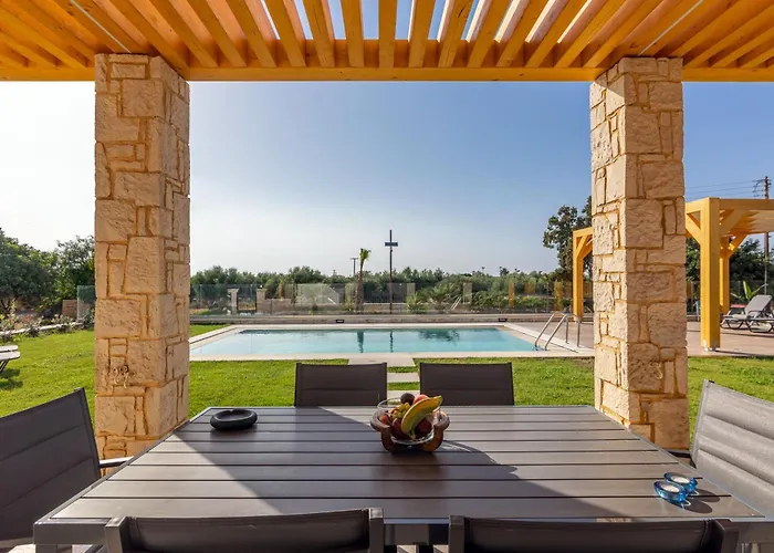 Sandi With Private Pool * Херсониссос